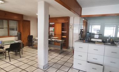 Se vende oficina de 76 m2 , en Boulevard Benito Juarez,  Col. Centro en Cuernavaca, Mor.