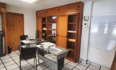 Se vende oficina de 76 m2 , en Boulevard Benito Juarez,  Col. Centro en Cuernavaca, Mor.