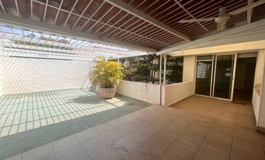 CASA EN VENTA, FRACCIONAMIENTO CAMINO REAL ZAPOPAN, JALISCO.