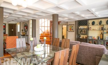 VENTA DE AMPLIO DUPLEX MAS AIRES EN SURCO RESIDENCIAL AC 202 M2