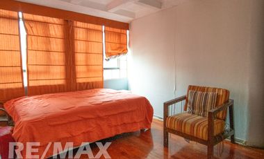 VENTA DE AMPLIO DUPLEX MAS AIRES EN SURCO RESIDENCIAL AC 202 M2