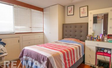 VENTA DE AMPLIO DUPLEX MAS AIRES EN SURCO RESIDENCIAL AC 202 M2