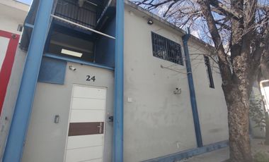 Se vende propiedad con uso de suelo comercial: Oficina con taller