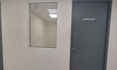 Se vende propiedad con uso de suelo comercial: Oficina con taller