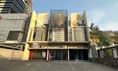 Komersial dijual di Jawa Timur, Surabaya