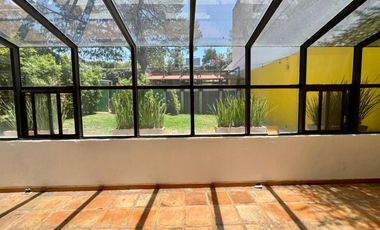 RENTO EN PARTE BAJA DE LAS AGUILAS CON PRECIOSO JARDÍN