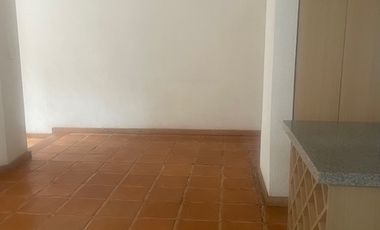 RENTO EN PARTE BAJA DE LAS AGUILAS CON PRECIOSO JARDÍN