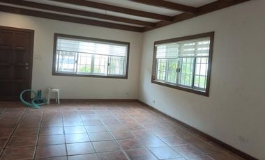 Resale 3 Bedrooms Duplex House in Villa Terrace