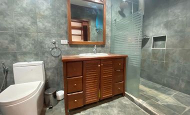 Resale 3 Bedrooms Duplex House in Villa Terrace