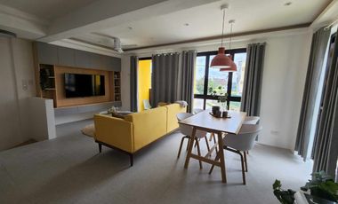 Fully Furnished Townhouse for Sale in Jubilation Penthouse Biñan, Laguna