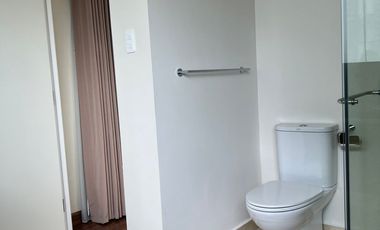 Premier 2 Bedroom Unit in Shang Salcedo Place, Makati