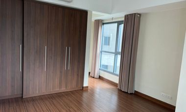 Premier 2 Bedroom Unit in Shang Salcedo Place, Makati