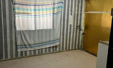 Venacia Leiva / Av Santa Rosa