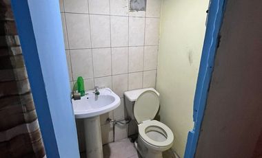 Venacia Leiva / Av Santa Rosa