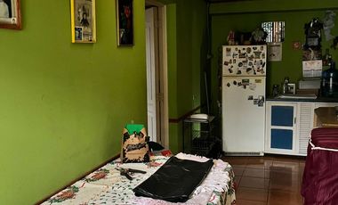 Casa A Pasos De Departamental / Av Vicuña Mackenna