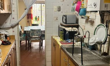 Casa A Pasos De Departamental / Av Vicuña Mackenna