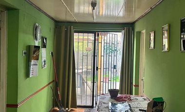 Casa A Pasos De Departamental / Av Vicuña Mackenna