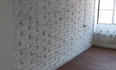 A Pasos De Avenida Peru