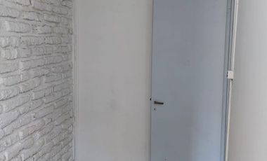 A Pasos De Avenida Peru