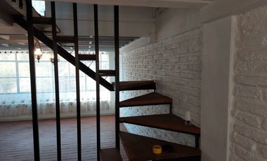 A Pasos De Avenida Peru