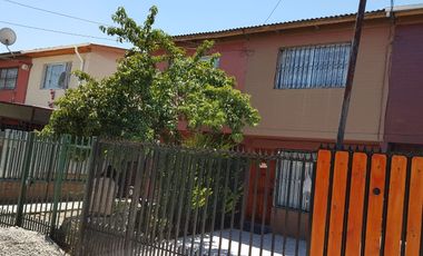 Casa Ubicada Cercana A Futura Estación Linea De Metro