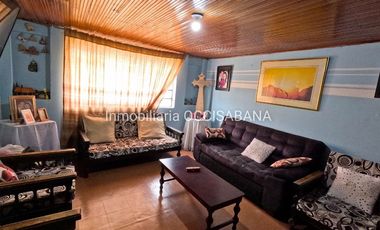 CASA LOTE EN VENTA - FUNZA CUND