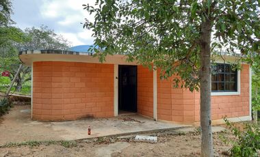 Casa de campo cerca del sótano del Barro