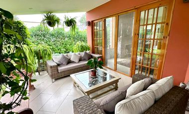 Espaciosa  casa con amplia  área social y piscina 🏡☀️