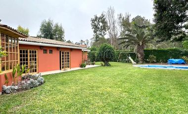 Espaciosa  casa con amplia  área social y piscina 🏡☀️