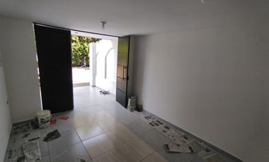SE ARRIENDA LOCAL COMERCIAL PROVENZA