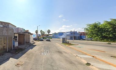 Excelente casa en Remante Bancario ¡¡¡Imagine duplicar su inversión a corto plazo!!!