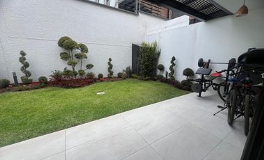 Casa de venta en San Juan de Cumbayá