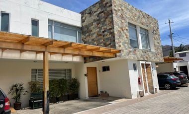 Casa de Venta en Tumbaco