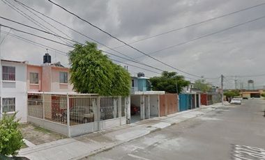 Excelente casa en Remante Bancario ¡¡¡Imagine duplicar su inversión a corto plazo!!!