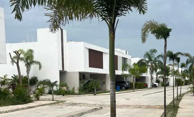 VENTA DE VILLA FRACCIONAMIENTO EL ORIGEN, MERIDA, YUCATAN