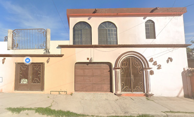 CASA EN REMATE EN MONCLOVA