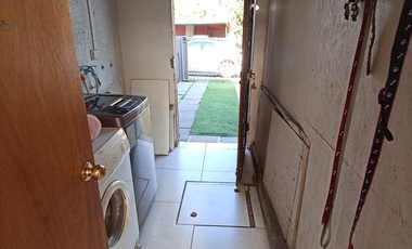 Venta de Casa de 142m2 en un Terreno de 221m2, Peñalolén