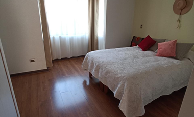 Venta de Casa de 142m2 en un Terreno de 221m2, Peñalolén