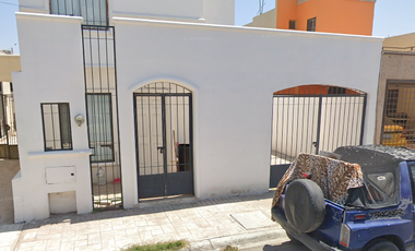 Bonita Casa En Remate A Precio Especial. vía Adriana 285-manzana 4 Lote 21, Manantiales Del Bosque, Ramos Arizpe, Coahuila