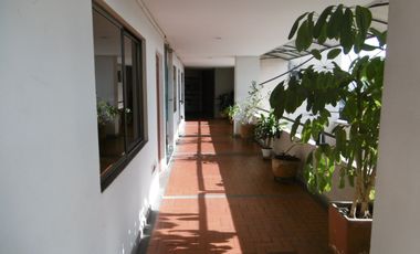 EN VENTA CONSULTORIO EN EDIFICIO CALLE REAL CENTRO DE NEIVA