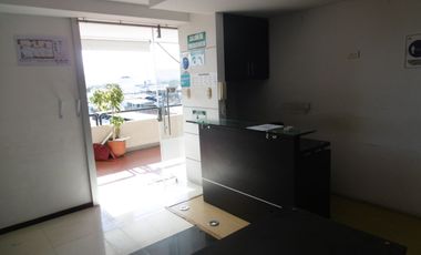 EN VENTA CONSULTORIO EN EDIFICIO CALLE REAL CENTRO DE NEIVA