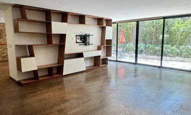 ¡Precio de Oportunidad! Con 200m2, Dos Recamaras con 2.5 Baños.