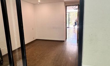¡Precio de Oportunidad! Con 200m2, Dos Recamaras con 2.5 Baños.