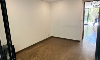 ¡Precio de Oportunidad! Con 200m2, Dos Recamaras con 2.5 Baños.