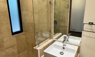 ¡Precio de Oportunidad! Con 200m2, Dos Recamaras con 2.5 Baños.