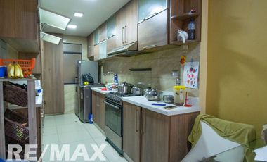 ALQUILER DE EDIFICIO RESIDENCIAL CON LOCAL COMERCIAL, 480 M2, AV. SALVADOR ALLENDE