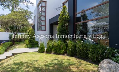 CASA EN VENTA TUMBACO