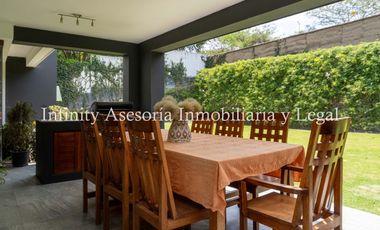CASA EN VENTA TUMBACO