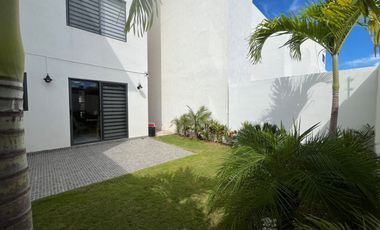 CASA EN VENTA LA RIOJA RESIDENCIAL CANCUN