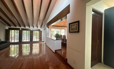 EN VENTA HERMOSA CASA EN UN PISO EN FUENTE DEL ANÁHUAC , VISTAS HERMOSAS